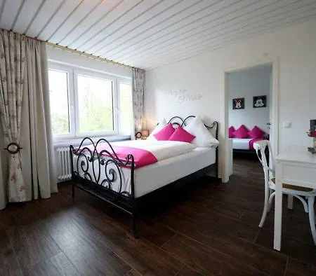 Hotel-restaurant Brathahnchenfarm Steinau an der Straße