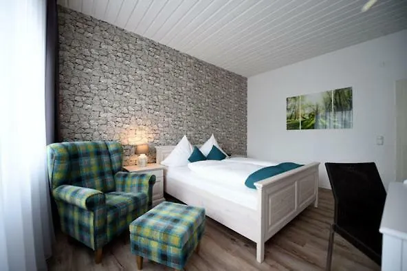 Hotel-restaurant Brathahnchenfarm Szálloda