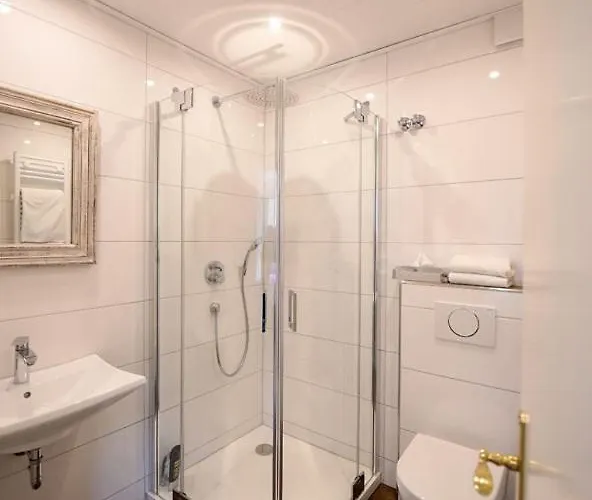 Hotel-restaurant Brathahnchenfarm Szálloda *