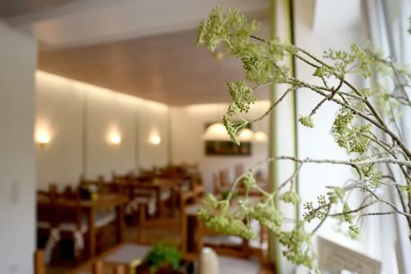 Szálloda Hotel-restaurant Brathahnchenfarm *